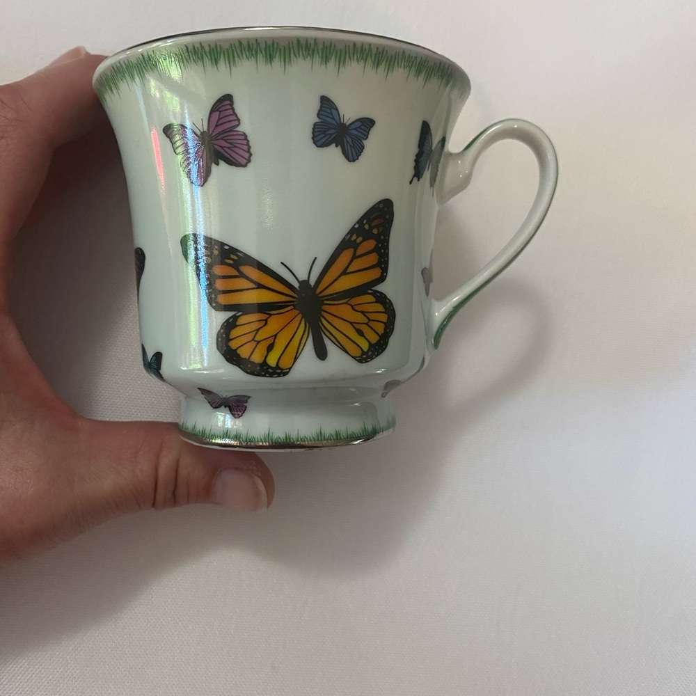 Butterfly Pattern Ceramic Mug